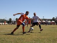 Футболисты на дружеском матче