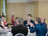 Поднятая рука