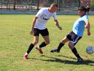 Футболисты на поле